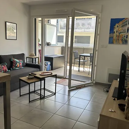 Moderne Avec Parking - 4 Pers. - Fr-1-251-952 *